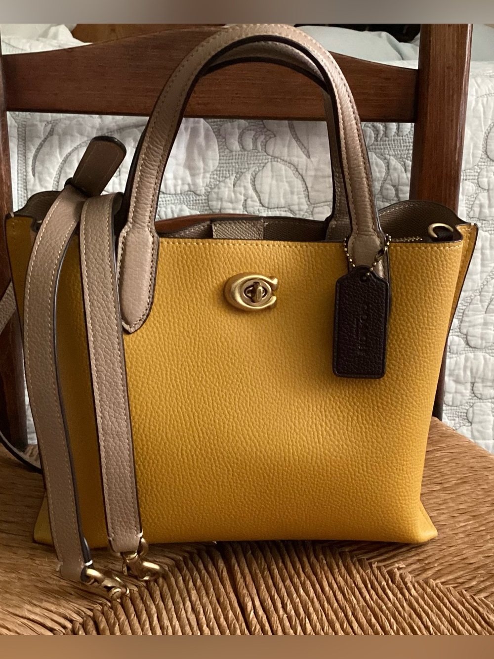 Coach Willow 24 in Colorblock